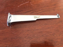 Halterung für verchromte Glasplatten für Wandkunst. 9A – 15 cm und 20 cm